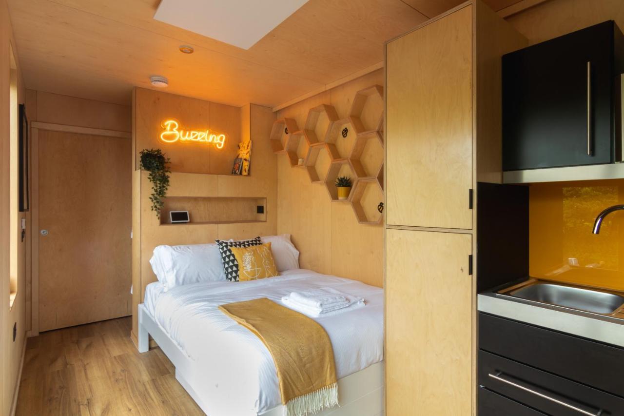 The Hive - Unique Hot Tub Cabin In Millport Exteriör bild